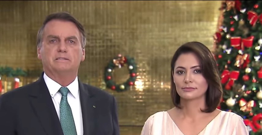 Em pronunciamento, Bolsonaro e Michelle desejam feliz Natal à população