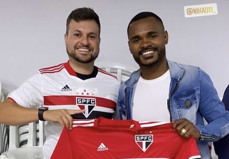 São Paulo anuncia a contratação de Nikão, ex-Athletico