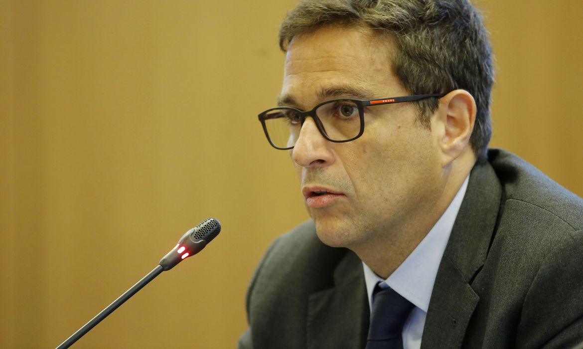 Campos Neto fará 6ª carta de um presidente de BC para justificar inflação fora da meta