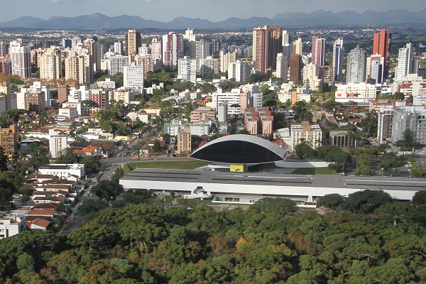 Imóveis residenciais têm maior alta dos últimos oito anos, em Curitiba