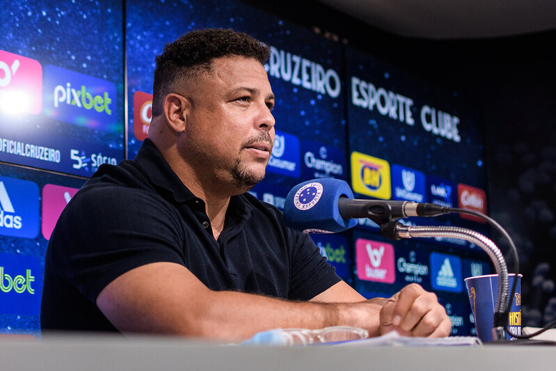 Ronaldo vê cenário trágico no Cruzeiro e deixa aberta possibilidade de desistir