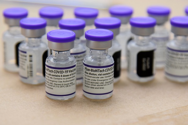 Paraná recebe maior remessa de vacinas contra a Covid-19
